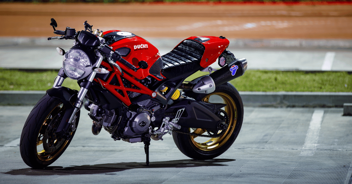 Ducati Monster 696